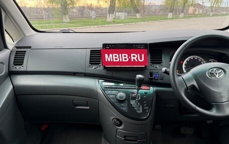 Toyota ISis I, 2009 год, 895 000 рублей, 10 фотография