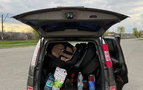 Toyota ISis I, 2009 год, 895 000 рублей, 17 фотография