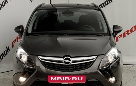 Opel Zafira C рестайлинг, 2013 год, 1 230 000 рублей, 4 фотография