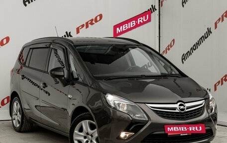 Opel Zafira C рестайлинг, 2013 год, 1 230 000 рублей, 5 фотография