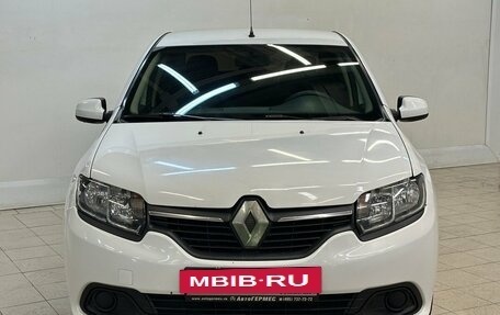 Renault Logan II, 2018 год, 830 000 рублей, 2 фотография