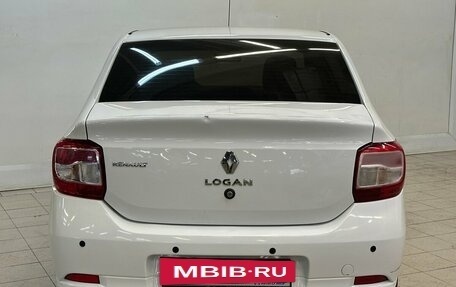 Renault Logan II, 2018 год, 830 000 рублей, 3 фотография