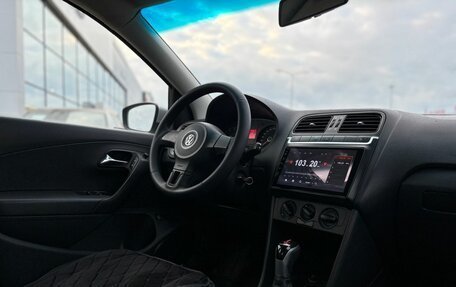 Volkswagen Polo VI (EU Market), 2012 год, 830 000 рублей, 25 фотография