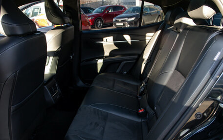 Toyota Camry, 2024 год, 3 880 000 рублей, 8 фотография