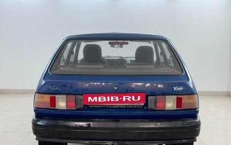 ИЖ 2126 «Ода», 2002 год, 155 000 рублей, 3 фотография