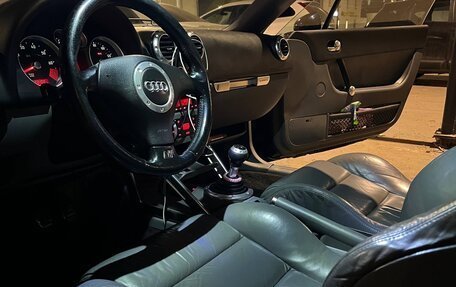 Audi TT, 2002 год, 750 000 рублей, 7 фотография