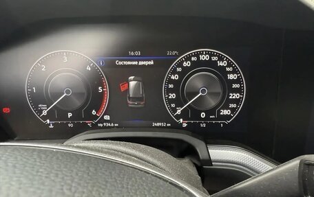 Volkswagen Touareg III, 2020 год, 4 600 000 рублей, 7 фотография