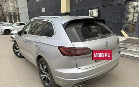 Volkswagen Touareg III, 2020 год, 4 600 000 рублей, 3 фотография
