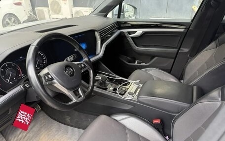 Volkswagen Touareg III, 2020 год, 4 600 000 рублей, 6 фотография