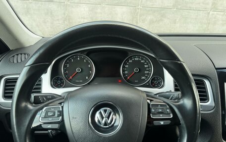 Volkswagen Touareg III, 2010 год, 1 850 000 рублей, 7 фотография