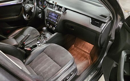 Skoda Octavia, 2017 год, 1 200 000 рублей, 5 фотография