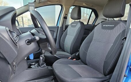 Renault Logan II, 2021 год, 1 500 000 рублей, 9 фотография