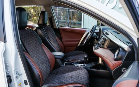 Toyota RAV4, 2013 год, 2 050 000 рублей, 9 фотография