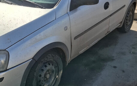 Opel Corsa C рестайлинг, 2001 год, 165 000 рублей, 1 фотография