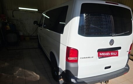 Volkswagen Caravelle T5, 2011 год, 1 750 000 рублей, 5 фотография