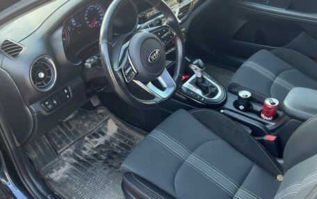 KIA Cerato IV, 2021 год, 1 650 000 рублей, 2 фотография