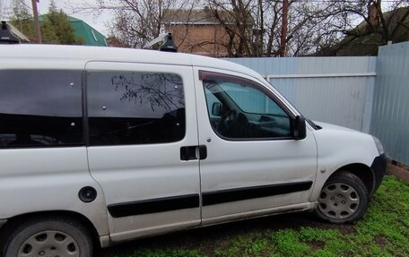 Peugeot Partner II рестайлинг 2, 2011 год, 400 000 рублей, 8 фотография