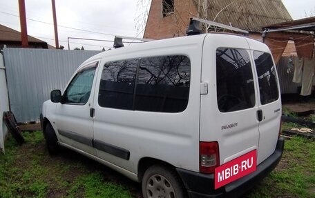 Peugeot Partner II рестайлинг 2, 2011 год, 400 000 рублей, 11 фотография