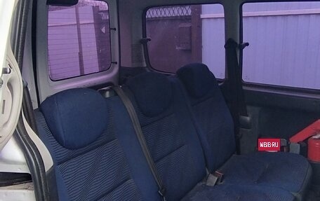 Peugeot Partner II рестайлинг 2, 2011 год, 400 000 рублей, 6 фотография