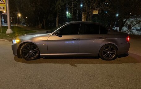 BMW 3 серия, 2010 год, 1 070 000 рублей, 2 фотография