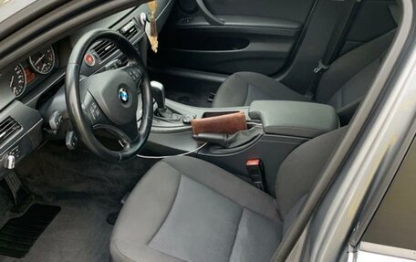 BMW 3 серия, 2010 год, 1 070 000 рублей, 7 фотография