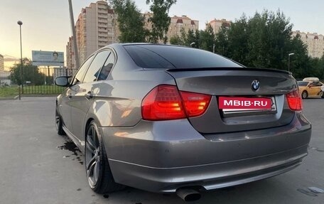 BMW 3 серия, 2010 год, 1 070 000 рублей, 3 фотография