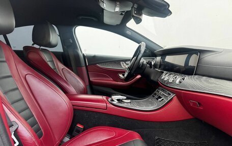 Mercedes-Benz CLS, 2018 год, 4 300 000 рублей, 10 фотография