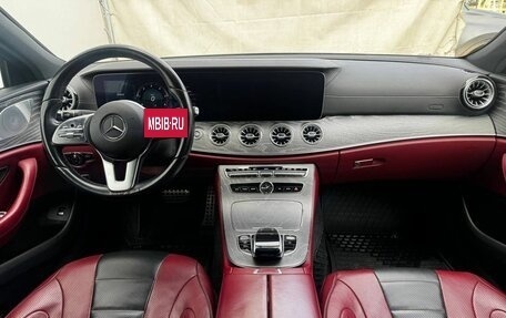 Mercedes-Benz CLS, 2018 год, 4 300 000 рублей, 9 фотография