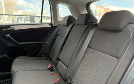 Volkswagen Tiguan II, 2019 год, 2 700 000 рублей, 13 фотография