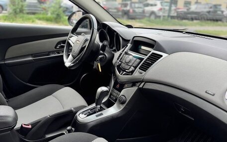 Chevrolet Cruze II, 2012 год, 600 000 рублей, 4 фотография