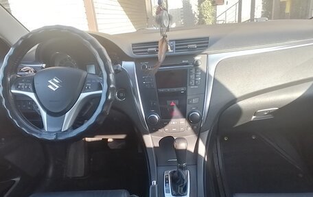 Suzuki Kizashi, 2010 год, 1 200 000 рублей, 3 фотография