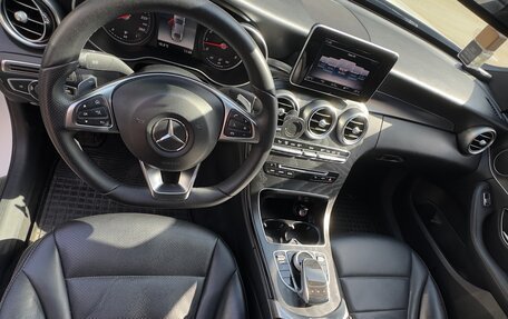 Mercedes-Benz C-Класс, 2017 год, 1 750 000 рублей, 6 фотография