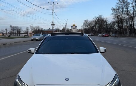 Mercedes-Benz E-Класс, 2015 год, 2 200 000 рублей, 2 фотография