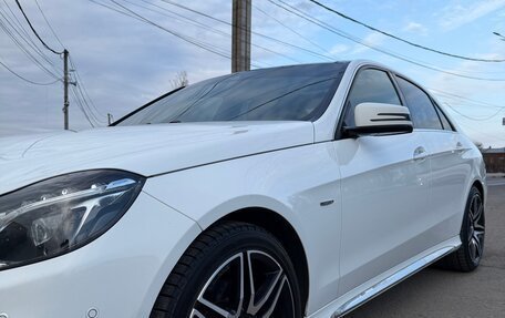 Mercedes-Benz E-Класс, 2015 год, 2 200 000 рублей, 8 фотография