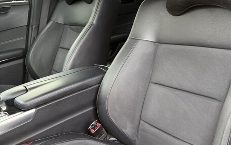 Mercedes-Benz E-Класс, 2015 год, 2 200 000 рублей, 18 фотография