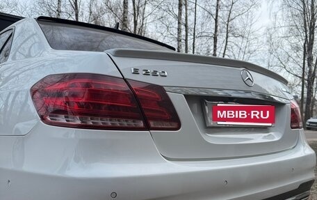 Mercedes-Benz E-Класс, 2015 год, 2 200 000 рублей, 10 фотография