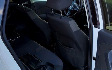 Volkswagen Polo VI (EU Market), 2009 год, 650 000 рублей, 10 фотография