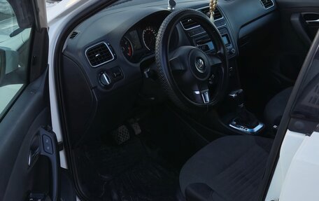 Volkswagen Polo VI (EU Market), 2009 год, 650 000 рублей, 5 фотография