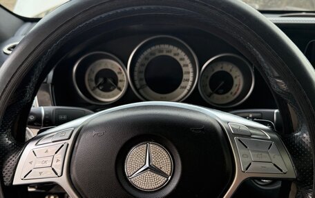 Mercedes-Benz E-Класс, 2015 год, 2 200 000 рублей, 40 фотография