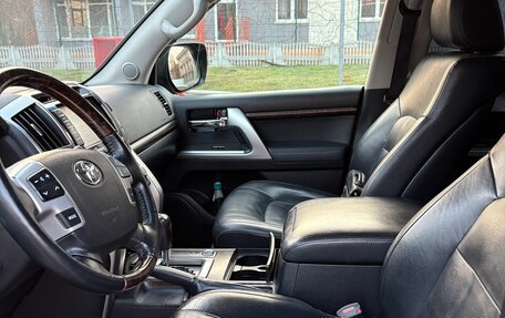 Toyota Land Cruiser 200, 2013 год, 3 800 000 рублей, 6 фотография