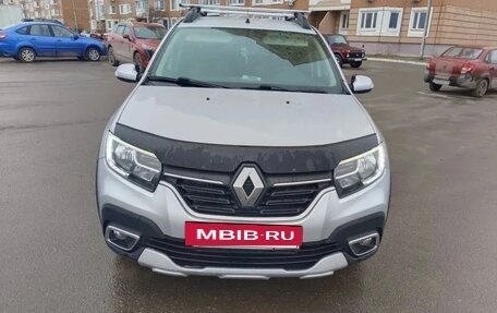 Renault Sandero II рестайлинг, 2020 год, 1 180 000 рублей, 2 фотография
