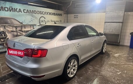Volkswagen Jetta VI, 2014 год, 780 000 рублей, 3 фотография