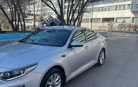 KIA Optima IV, 2018 год, 2 000 000 рублей, 5 фотография