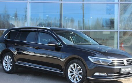 Volkswagen Passat B8 рестайлинг, 2017 год, 1 880 000 рублей, 1 фотография