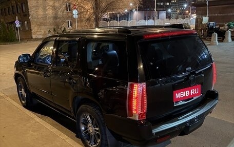 Cadillac Escalade III, 2010 год, 1 899 000 рублей, 12 фотография