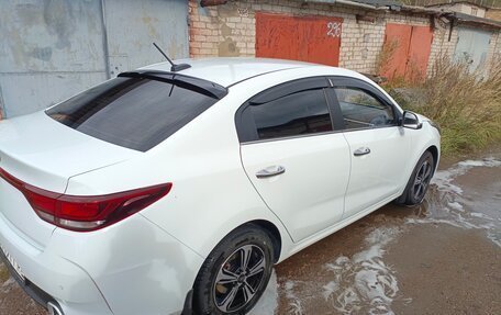 KIA Rio IV, 2020 год, 1 670 000 рублей, 2 фотография