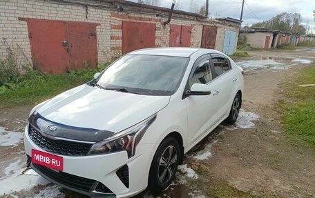 KIA Rio IV, 2020 год, 1 670 000 рублей, 5 фотография