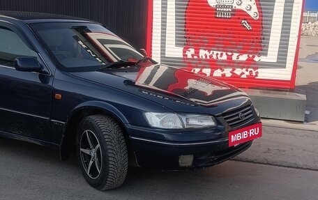 Toyota Camry, 1997 год, 520 000 рублей, 2 фотография