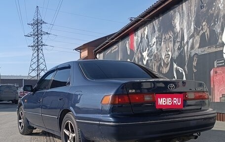 Toyota Camry, 1997 год, 520 000 рублей, 8 фотография