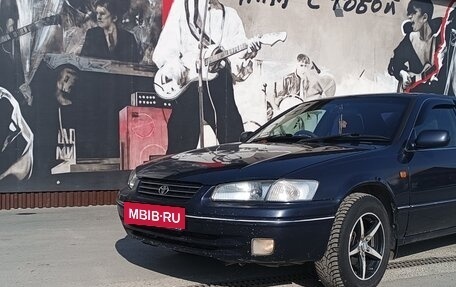 Toyota Camry, 1997 год, 520 000 рублей, 11 фотография